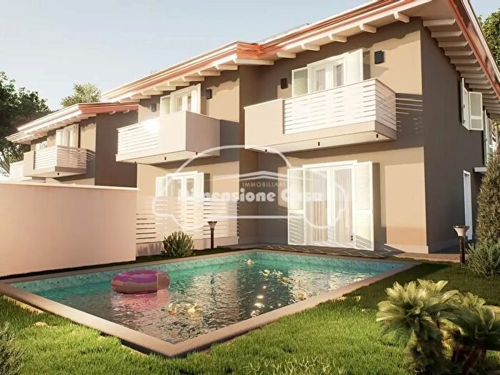 Casa con 5 locali in vendita in Ia Galgani, Porcari