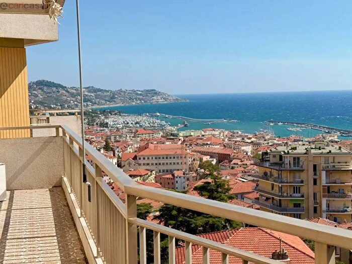 Appartamento quadrilocale in vendita in Strada Capinera, Sanremo