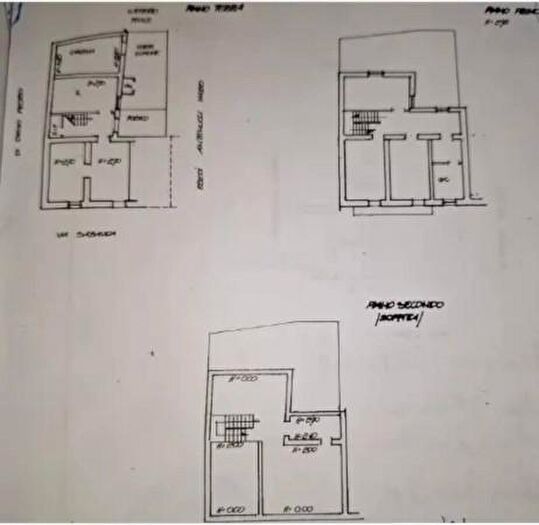Casa con 6 locali in vendita in Vico II Duca degli Abruzzi, Cupello