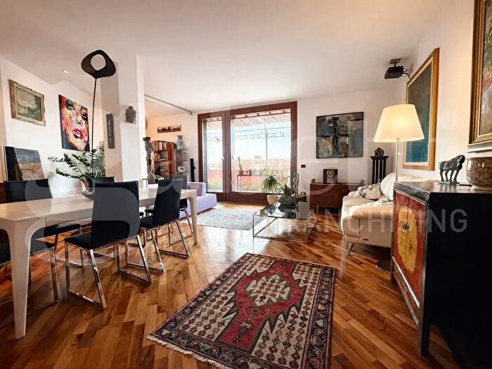 Appartamento in vendita in Via Cesare Battisti, Cremona