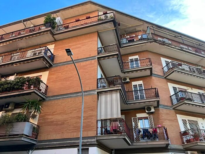 Appartamento trilocale in affitto in Via Gaetano Fuggetta, Roma