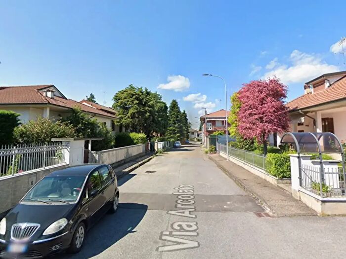 Appartamento bilocale in affitto in Via Arcolaio, Voghera