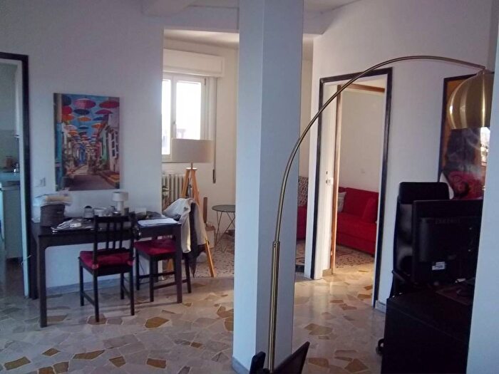 Casa trilocale in affitto in Via Meloria, Monte Rosa Lotto, Milano