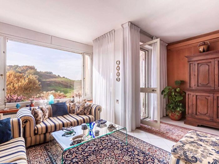 Appartamento con 5 locali in vendita in Via Cassia, Tomba di Nerone, Roma