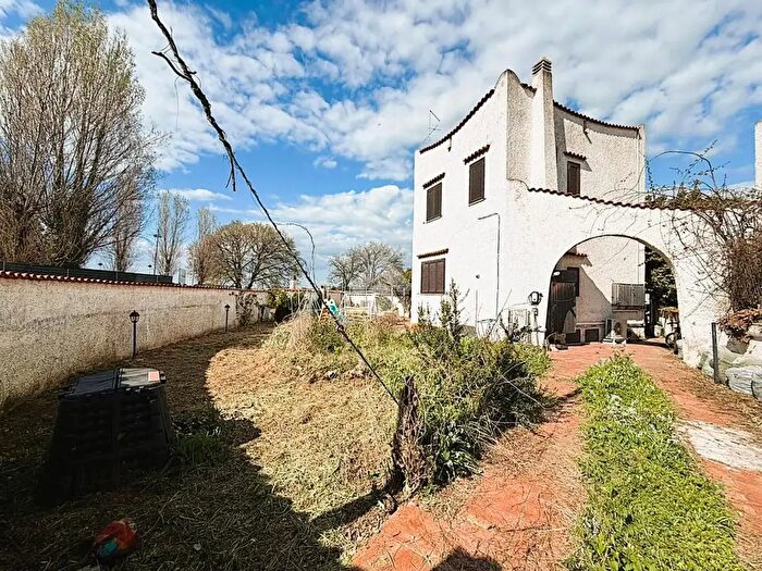 Casa trilocale in vendita in Via Reggio Calabria, Ardea