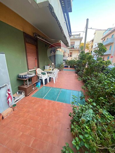 Appartamento con 5 locali in vendita in Via Vincenzo Monti, Spadafora
