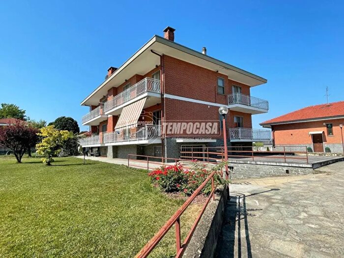 Appartamento con 5 locali in vendita in Via Alcide De Gasperi, Cambiano