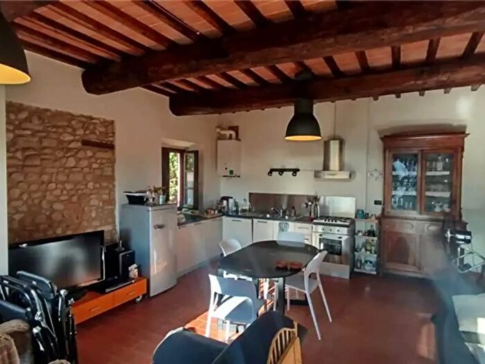 Appartamento trilocale in vendita in San Casciano In Val Di Pesa