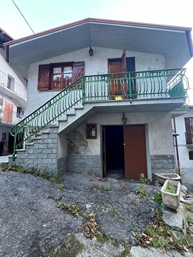 Casa bilocale in vendita in Frazione Pianche, Vinadio