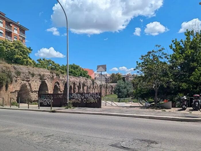 Appartamento monolocale in vendita in Via di Torpignattara, Roma