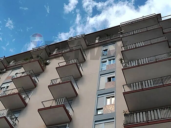 Appartamento bilocale in vendita in Viale Leonardo da Vinci, Catania