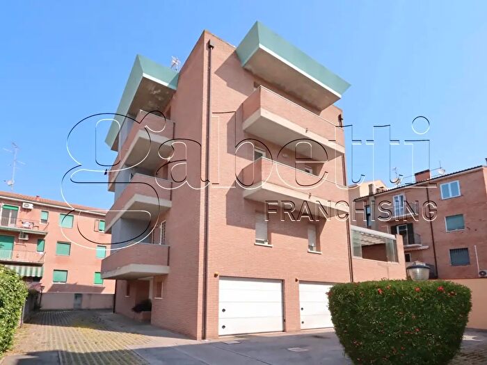 Appartamento bilocale in vendita in Via Porta Catena, Ferrara