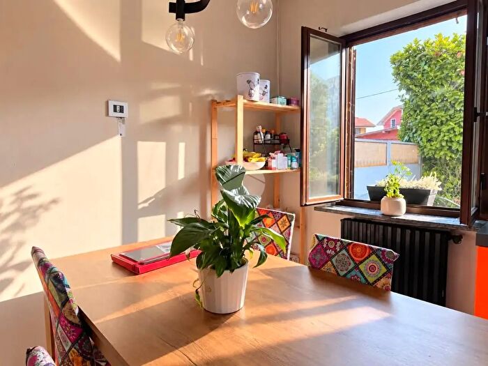 Casa quadrilocale in vendita in Vicolo Longagne, Vigliano Biellese