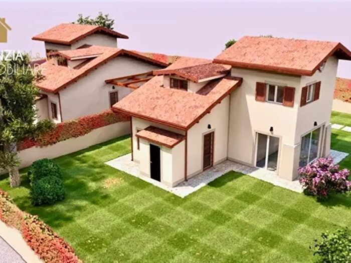 Casa quadrilocale in vendita in Via delle Barozze, Rocca Di Papa