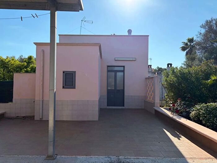 Casa bilocale in vendita in Contrada Bax, Francavilla Fontana