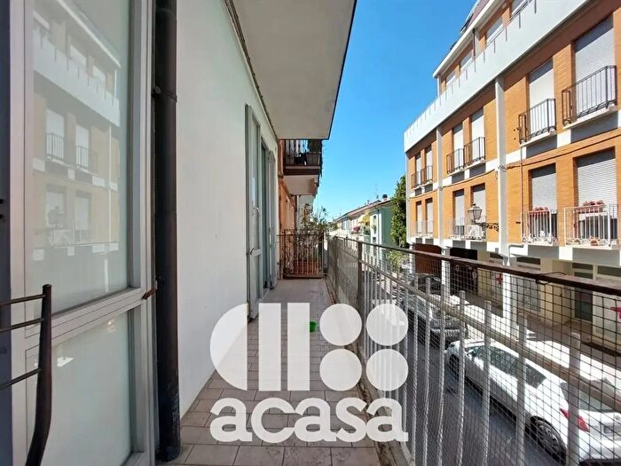 Appartamento trilocale in vendita in Via Fiorentini, Cesenatico