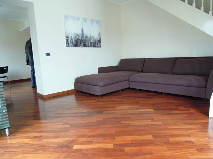 Appartamento trilocale in affitto in Corso Buenos Aires, Buenos Aires, Milano