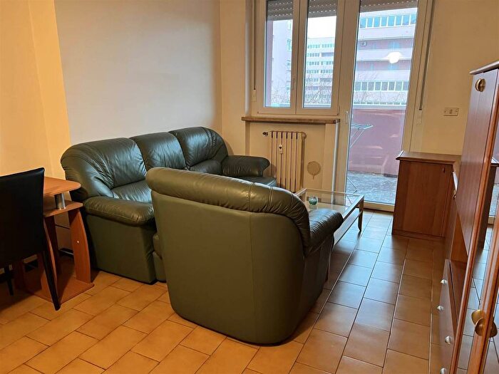 Appartamento bilocale in affitto in Via dei Pini, Centro, Pieve Emanuele