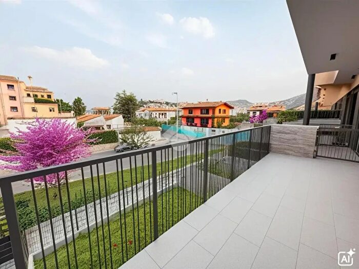 Appartamento trilocale in vendita in Via Giuseppe Nicolai, Grumello Del Monte