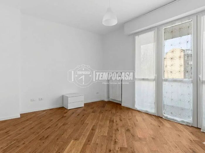 Appartamento trilocale in vendita in Milano