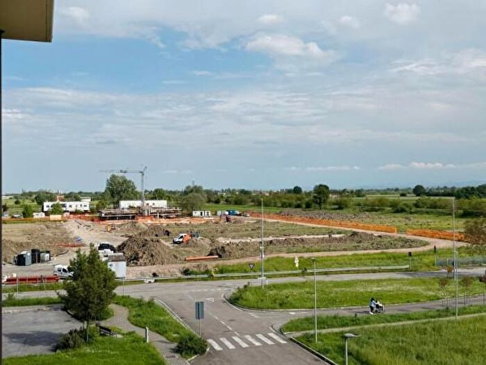 Appartamento quadrilocale in vendita in Via Mario Pannunzio, Modena