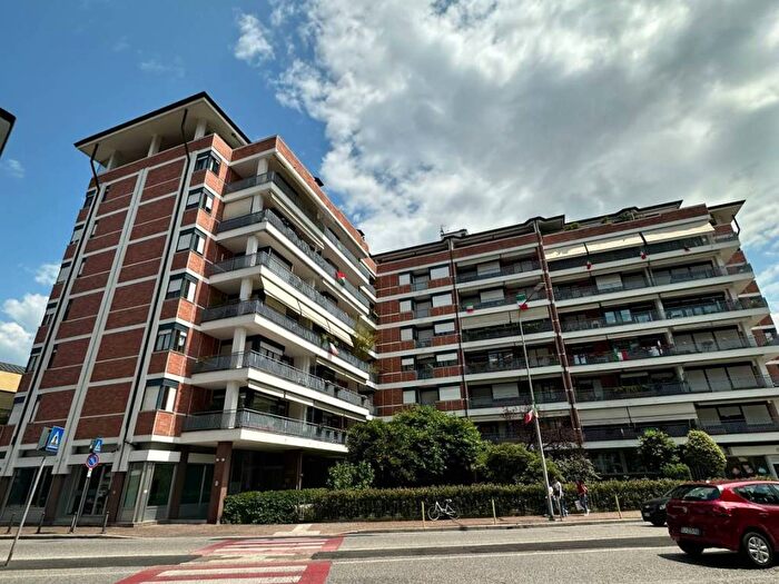 Appartamento quadrilocale in affitto in Viale della Vittoria, Diaz, Udine