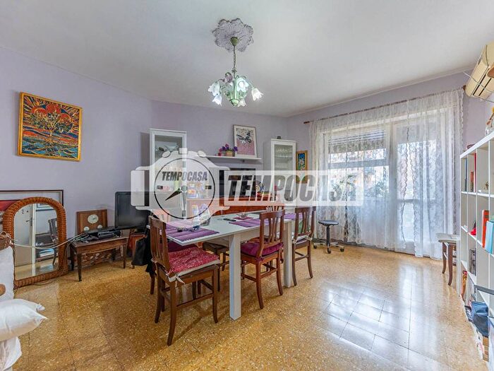 Appartamento con 5 locali in vendita in Via Filippo Meda, Monti Tiburtini, Roma