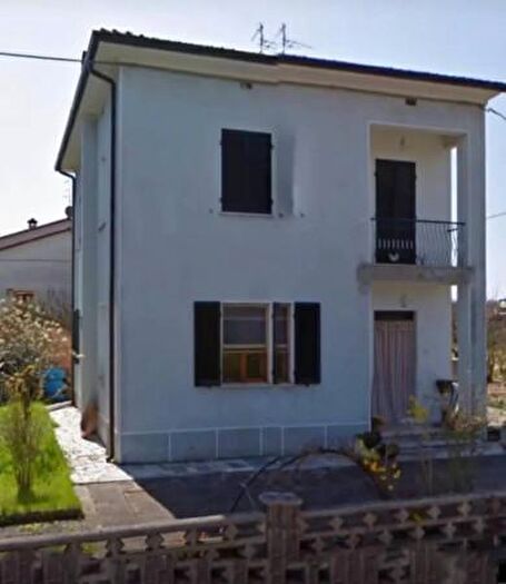 Casa quadrilocale in vendita in Via Soccorso, Castiglione Del Lago