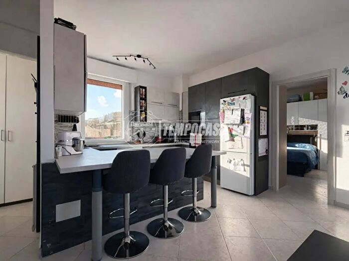 Appartamento trilocale in vendita in Via Mons Pandini, Mulazzano