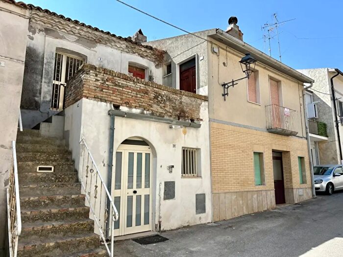 Casa trilocale in vendita in Via Ferruccio, Campomarino