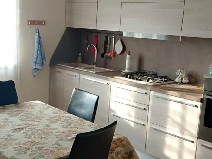 Casa con 6 locali in vendita in Lendinara