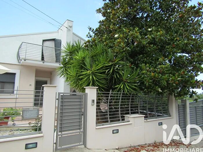 Casa con 9 locali in vendita in Frazione Santa Maria dei Mesi, Lanciano