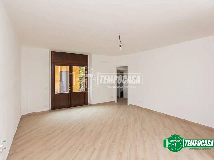 Appartamento bilocale in vendita in Via Gvglielmo Marconi C, Oleggio