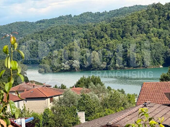 Appartamento con 7 locali in vendita in Via Bel Sito, Petrella Salto