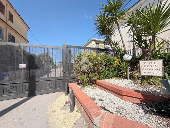 Appartamento trilocale in vendita in Via Carrafiello, Giugliano In Campania