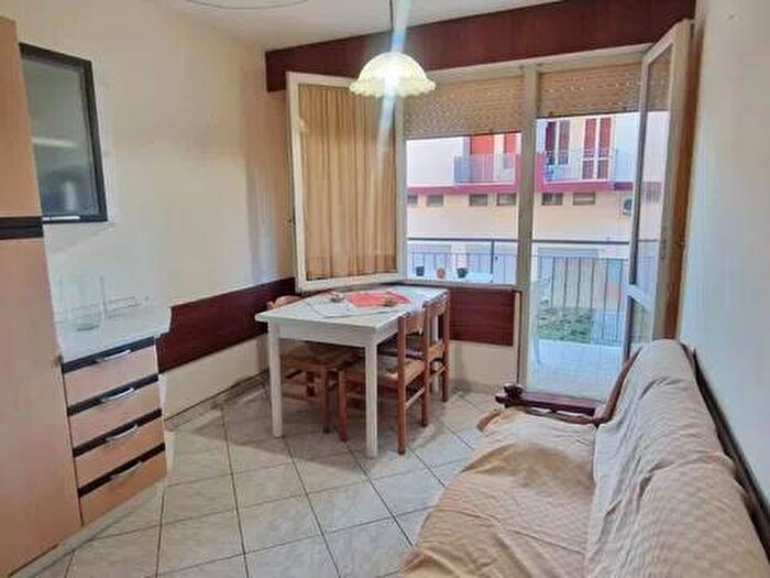 Appartamento trilocale in affitto in Via Silvio Pellico, Lido degli Estensi, Comacchio
