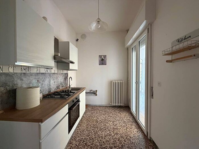 Appartamento trilocale in affitto in Viale C Minezzi, Decima, San Giovanni in Persiceto