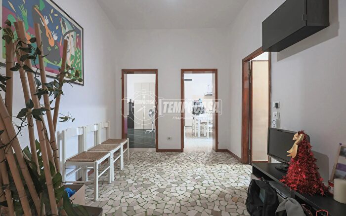 Appartamento quadrilocale in vendita in Bologna