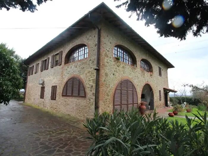 Appartamento con 6 locali in vendita in Via Verdigliana Alta, Montespertoli