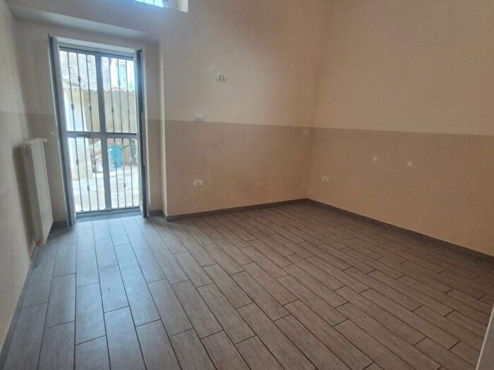 Appartamento bilocale in affitto in Via San Michele Arcangelo, Piazza Roma, Lettere