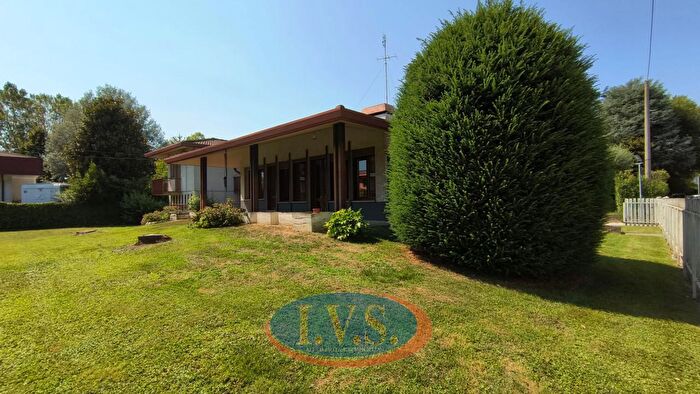 Case in Vendita e in Affitto - 3