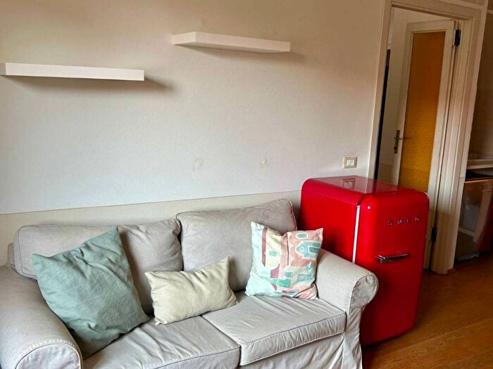 Appartamento bilocale in affitto in via Washington, Washington, Milano