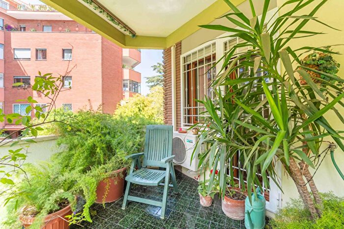 Appartamento quadrilocale in vendita in Roma