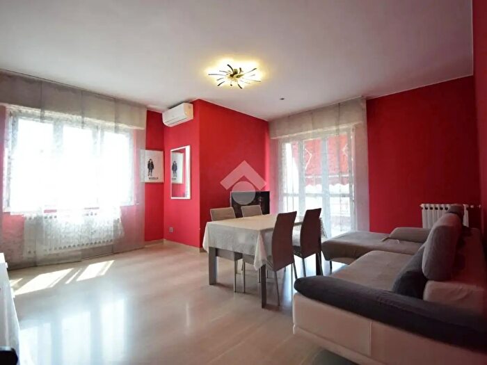 Appartamento trilocale in vendita in Santa Maria, Cologno Monzese