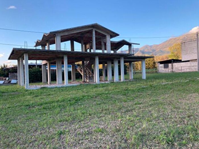 Casa con 5 locali in vendita in Via Isola Tocca, Cervaro