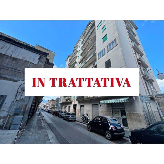 Appartamento trilocale in vendita in Via De Rosa, Pagani