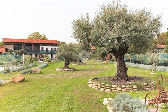 Casa quadrilocale in vendita in Località Cascinetto, Cirie