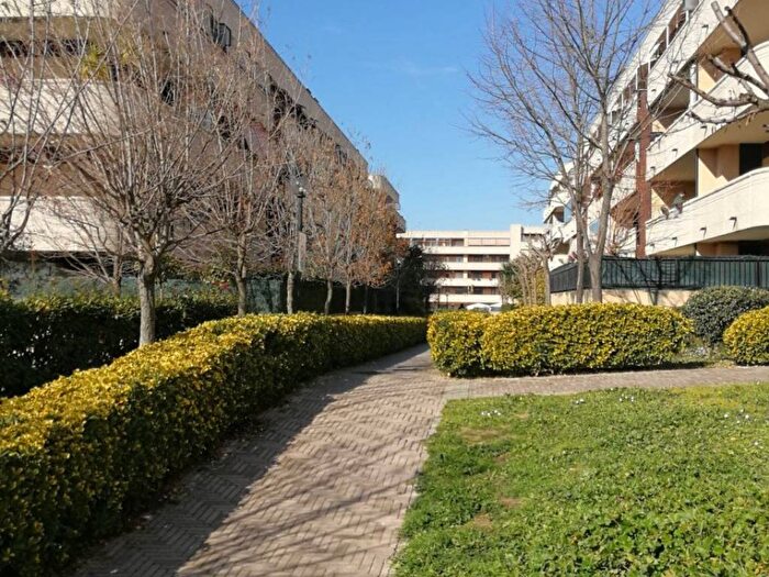 Appartamento bilocale in affitto in Via Wanda Osiris, Porta di Roma, Roma