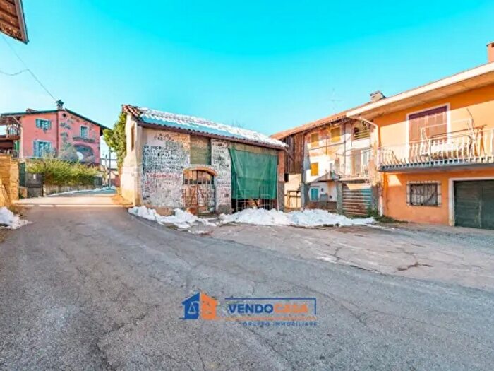 Casa con 5 locali in vendita in Via Viglioni, Pianfei