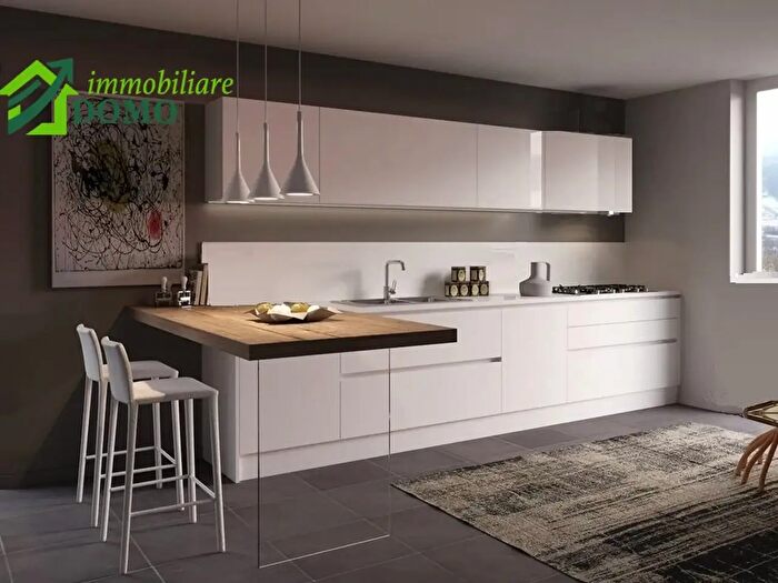 Appartamento trilocale in affitto in Schio Centro, Schio